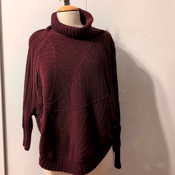 Angel of the North Women's Turtleneck Batwing Sleeves Sweater Size Small - Picture 2 of 6